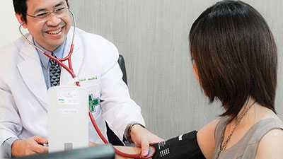 最新公布2026国内供卵助孕价格明细！影响试管婴儿成功率的五大因素分析